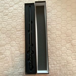 Wizarding World of Harry Potter Ginny Weasley Wand